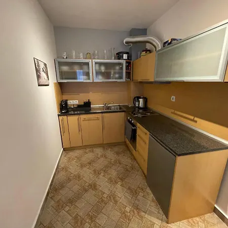 Lägenhet Lovely 2-bedroom Serviced With