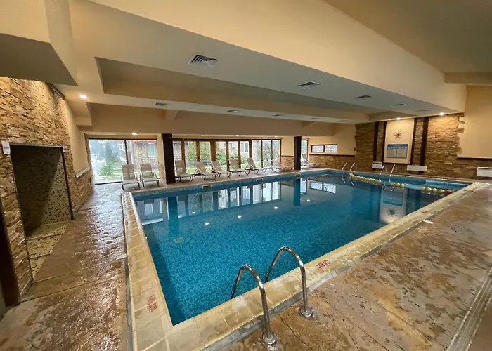 Lovely 2-bedroom Serviced With Lejlighed Bansko