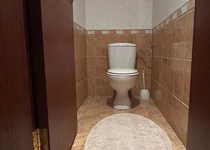 Lejlighed Lovely 2-bedroom Serviced With