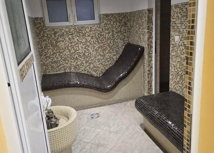 Lovely 2-bedroom Serviced With Lejlighed Bansko